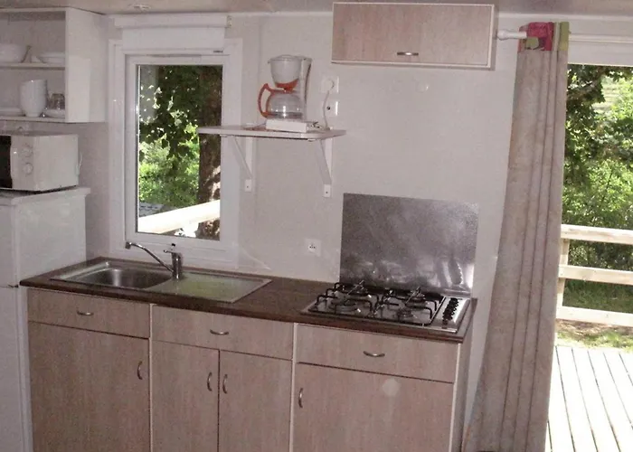 Mobil-home Avec Terrasse - 4 Pers. - Api-1-52-2140